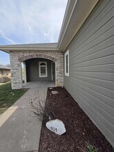 404 Michael's Ct in Junction City, KS - Building Photo - Building Photo