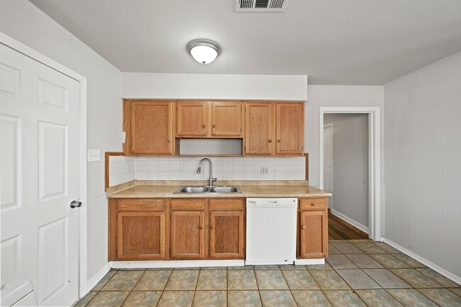 property at 1201 Orrel Dr