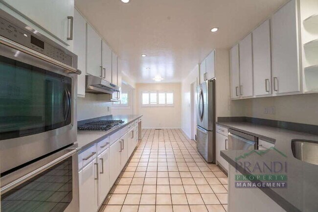 property at 219 Mark Twain Ave