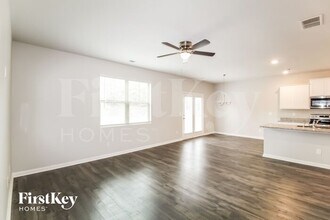 3890 Lilly Brook Dr in Loganville, GA - Building Photo - Building Photo