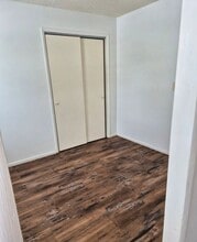 212 Sycamore St in Manistee, MI - Building Photo - Building Photo