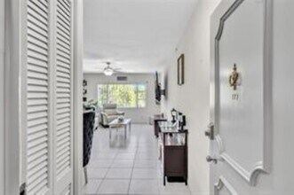 5800 NE 22nd Way, Unit 523 in Fort Lauderdale, FL - Building Photo - Building Photo