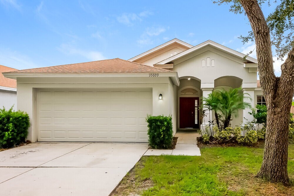 10609 Egret Haven Ln in Riverview, FL - Building Photo