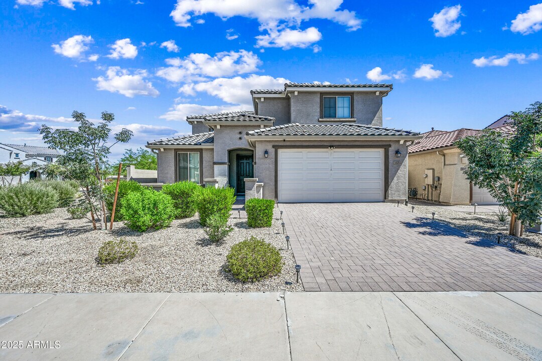 5821 N 88th Dr in Glendale, AZ - Building Photo