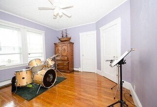 68 Read St in Winthrop, MA - Building Photo - Building Photo