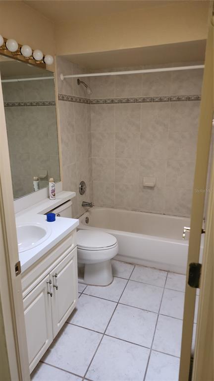 8322 Civic Rd in Tampa, FL - Building Photo - Building Photo
