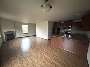 3303 182nd St NE in Arlington, WA - Building Photo - Building Photo