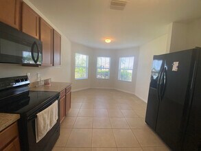 504 SW 9th Ave in Cape Coral, FL - Building Photo - Building Photo