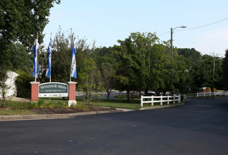 Windsor Arms in Siler City, NC - Building Photo - Building Photo