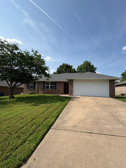 property at 3955 W Eaglecrest St