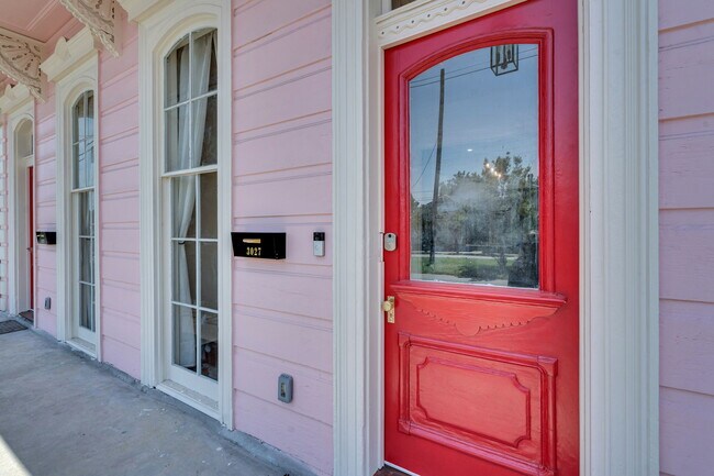 3027 Saint Claude Ave in New Orleans, LA - Building Photo - Building Photo