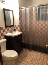 6137 S Fairfield Ave, Unit 2 in Chicago, IL - Building Photo - Building Photo