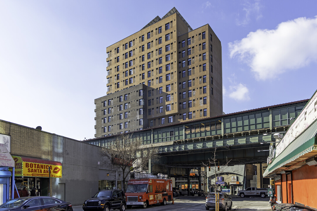 1769 Jerome Ave in Bronx, NY - Building Photo