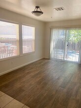 106 Treadway Ct in Cloverdale, CA - Building Photo - Building Photo