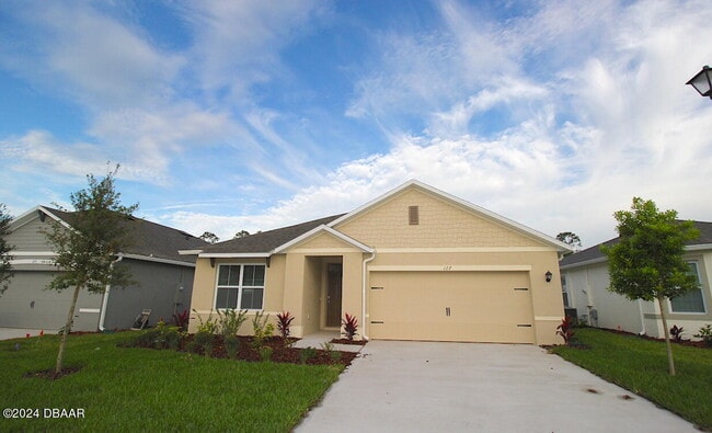 127 Birch Tree Pl in Daytona Beach, FL - Building Photo - Building Photo