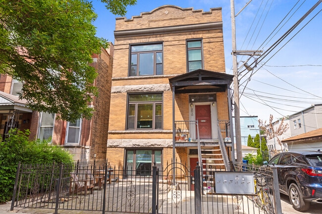 property at 2610 W Rice St