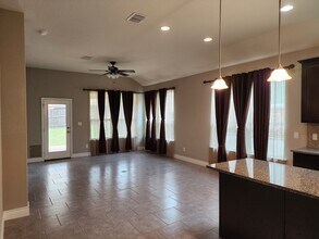 27423 Paraiso Sands in Boerne, TX - Foto de edificio - Building Photo