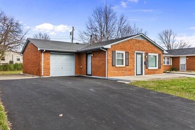 property at 1707 Sarasota Ct