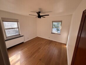 4847 Paddock Rd, Unit 1 in Cincinnati, OH - Building Photo - Building Photo