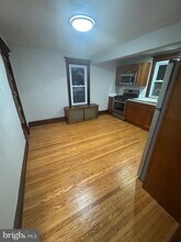 305 Cattell Ave in Oaklyn, NJ - Building Photo - Building Photo