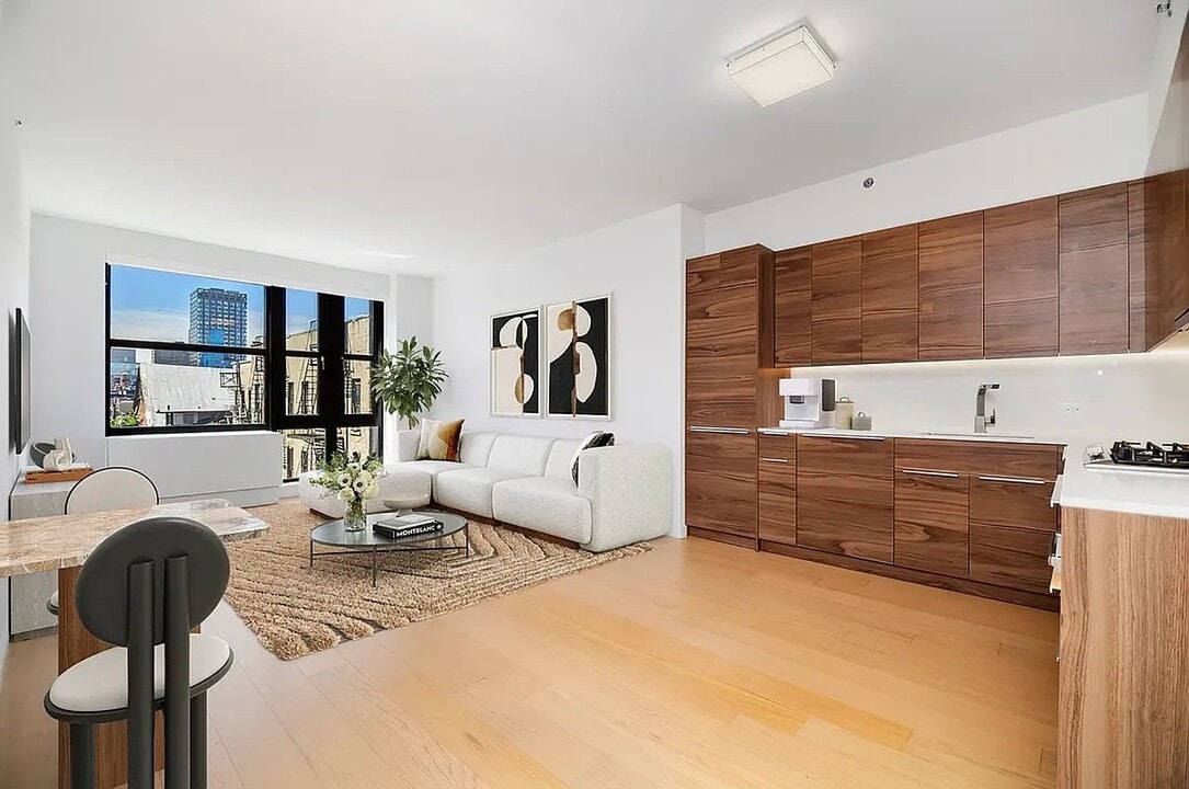 171 Suffolk St in New York, NY - Building Photo
