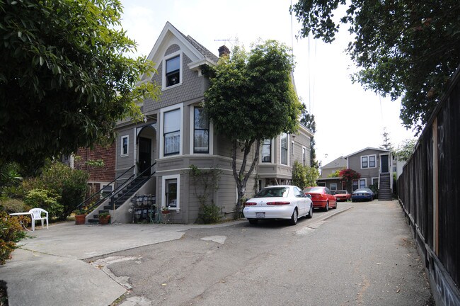 1916-1918 Haste St in Berkeley, CA - Building Photo - Building Photo