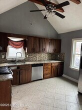 4910 Ranchland Dr in Louisville, KY - Building Photo - Building Photo