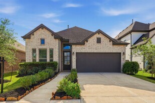 1227 Carswell Grove Dr in Missouri City, TX - Building Photo