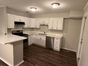 6001 Lindy Ln in Watauga, TX - Building Photo - Building Photo