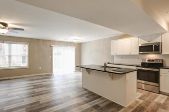 44 Brook Side Dr in Carlisle, PA - Building Photo - Building Photo