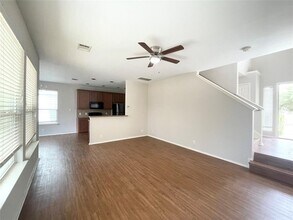 13604 Oystercatcher Dr in Austin, TX - Building Photo - Building Photo