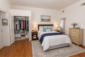 115 W Monument St, Unit 3F in Baltimore, MD - Building Photo - Building Photo