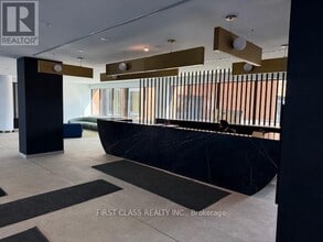 1 Quarrington Lane in North York, ON - Building Photo - Building Photo