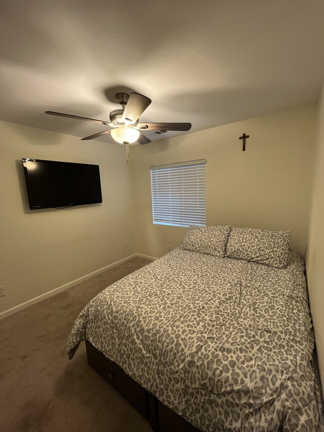 10976 Remington St in Adelanto, CA - Building Photo - Building Photo