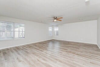 7926 Suffield Glen Ln in Humble, TX - Building Photo - Building Photo