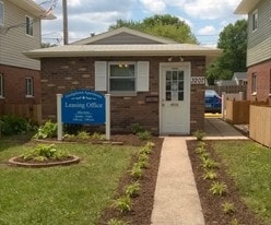 The Georgetown Apartments in Granite City, IL - Building Photo