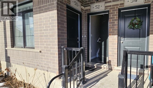 52 Wheat Ln. in Kitchener, ON - Building Photo - Building Photo