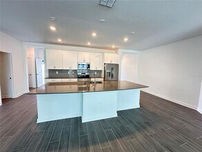 5666 Wood Bridge Pl in St. Cloud, FL - Building Photo - Building Photo