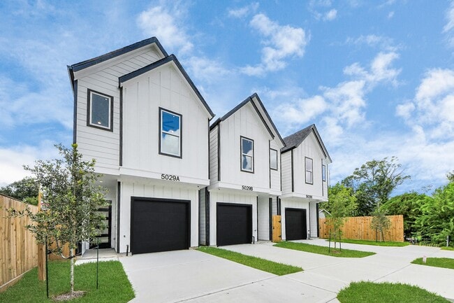 property at 5029 Broom St