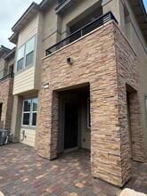 2552 Venetia Pointe St in Henderson, NV - Building Photo - Building Photo