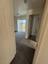 3936 Francine Ct in White City, OR - Building Photo - Building Photo