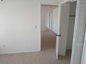 1600 Big Tree Rd, Unit I8 in South Daytona, FL - Building Photo - Building Photo