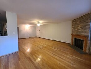 89 N Broadway-Unit -Apt 204 in White Plains, NY - Building Photo - Building Photo