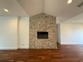 5814 Gloucester Ln in Austin, TX - Building Photo - Building Photo