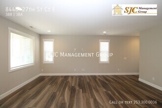 8446 27th St Ct E in Edgewood, WA - Building Photo - Building Photo