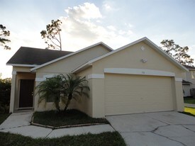 732 McLean Ct in Orlando, FL - Building Photo