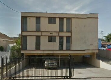 368 E 51st St in Los Angeles, CA - Building Photo