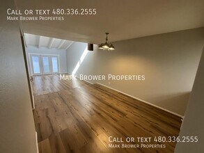 3229 S Fairfield Dr in Tempe, AZ - Building Photo - Building Photo