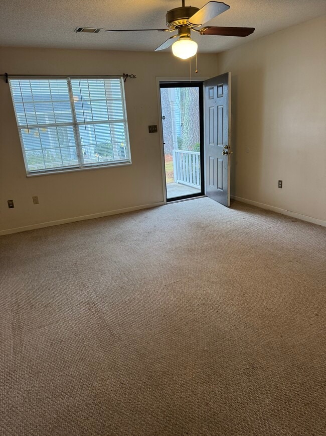 121 Country Village Ct, Unit 121 country village in Greenwood, SC - Building Photo - Building Photo