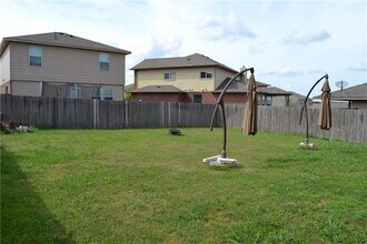 13504 Coomer Path in Pflugerville, TX - Building Photo - Building Photo